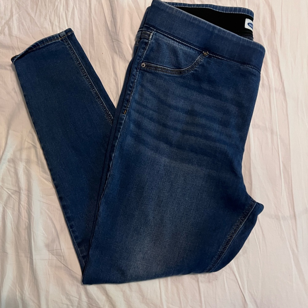 Old Navy - Size 18 - Skinny Jeggings